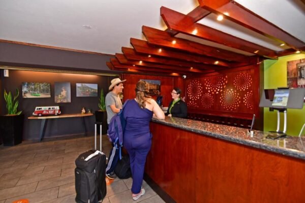 CR Conferencia con Gerardo Curio - San José, Costa Rica - 2026 - Imagen 5